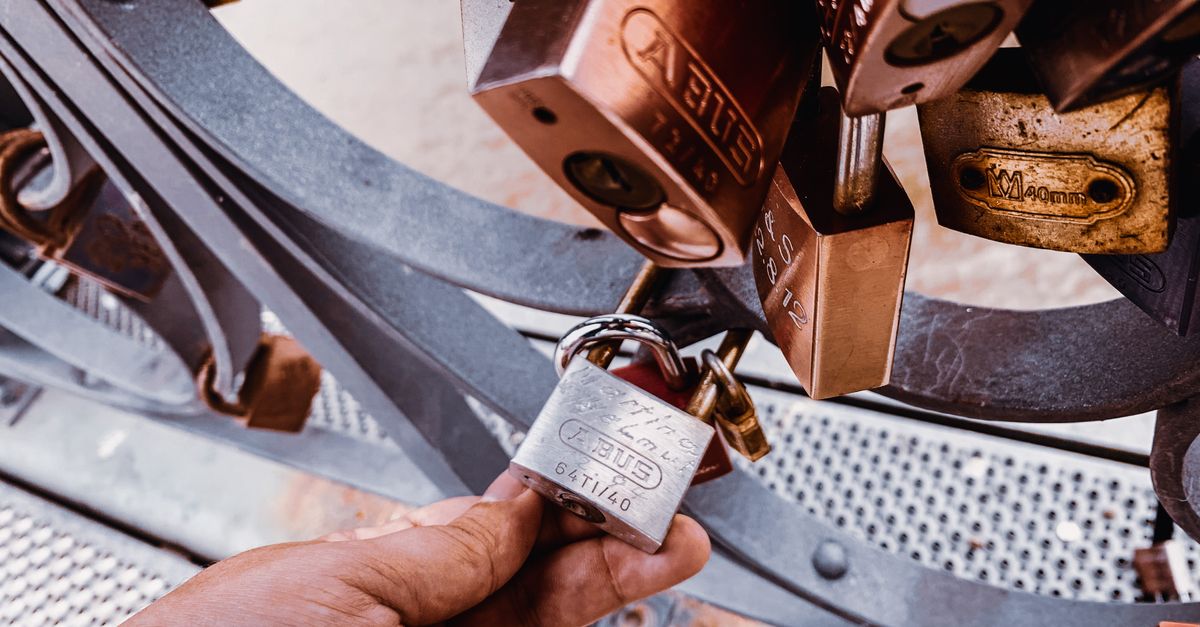 Locked Out in Florence? Here's Exactly What to Do Next — Florence Locksmiths