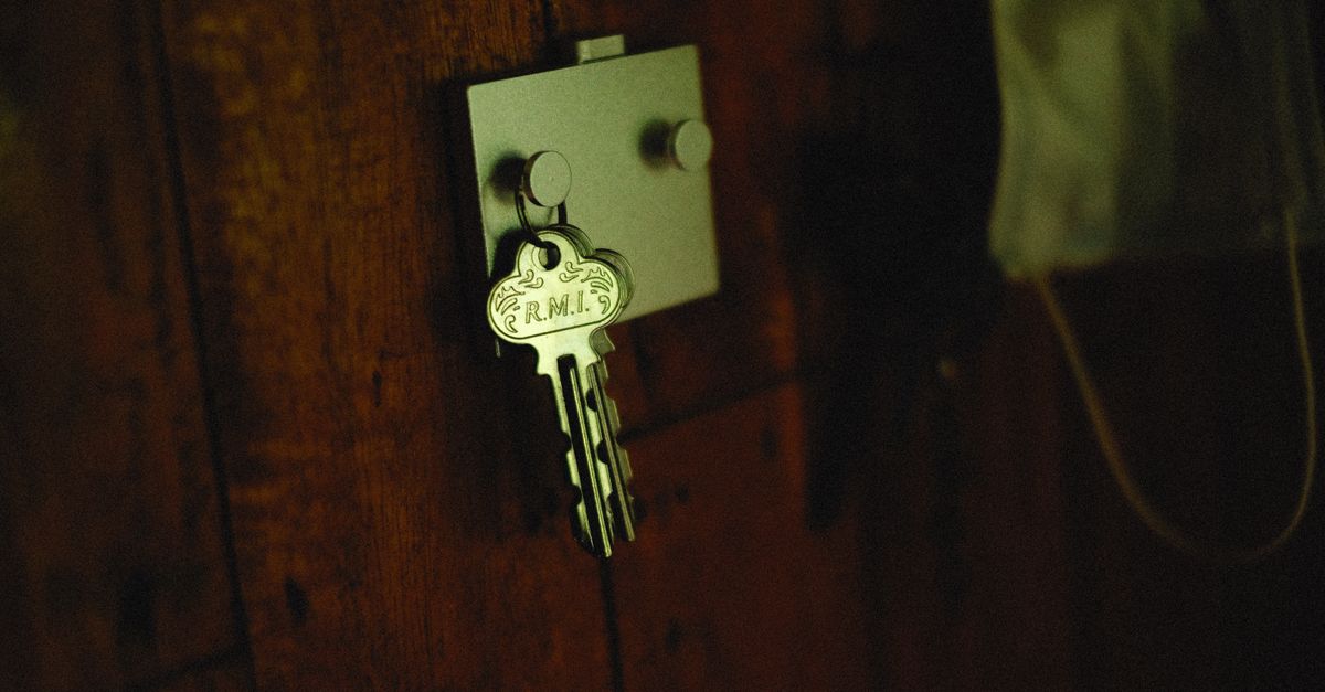 key maker professional — Florence Locksmiths