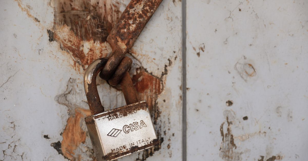 locksmith shop keys — Florence Locksmiths