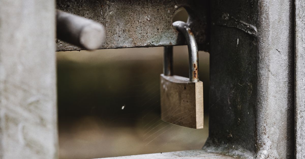 home security lock door — Florence Locksmiths